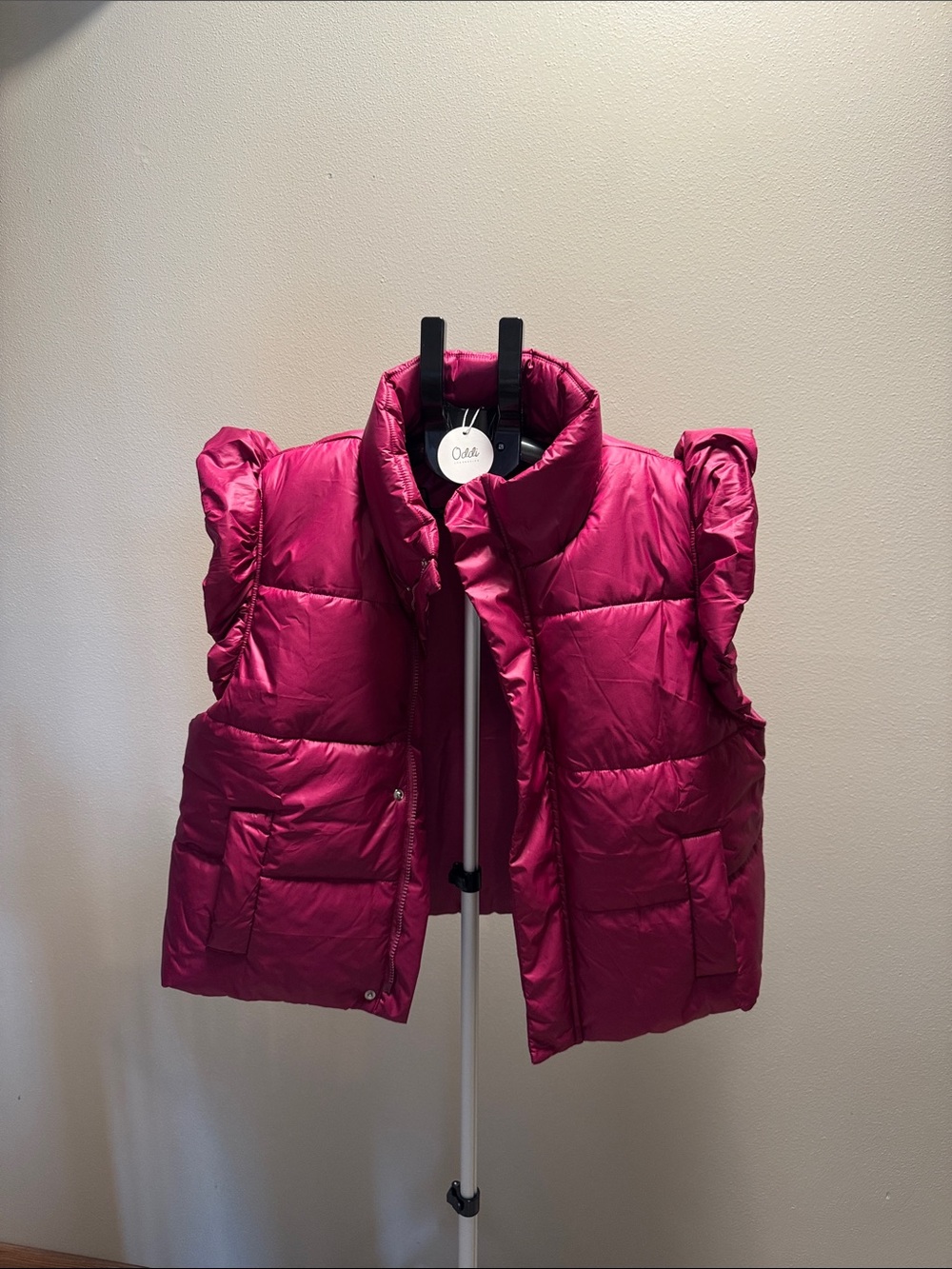 Oliv Magenta Quilted Puffer Vest - Women's Sleeveless Jacket
